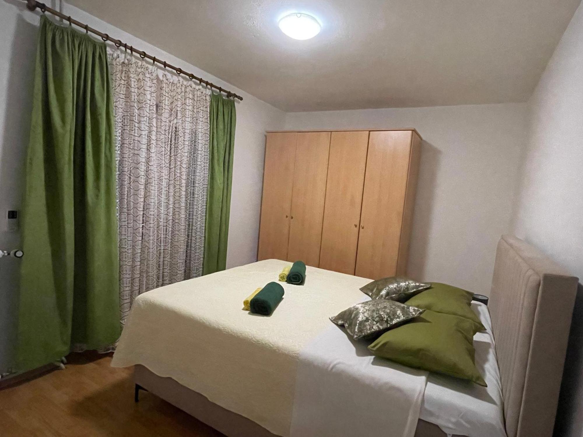 Apartments Angela 비오그라드나모루 외부 사진